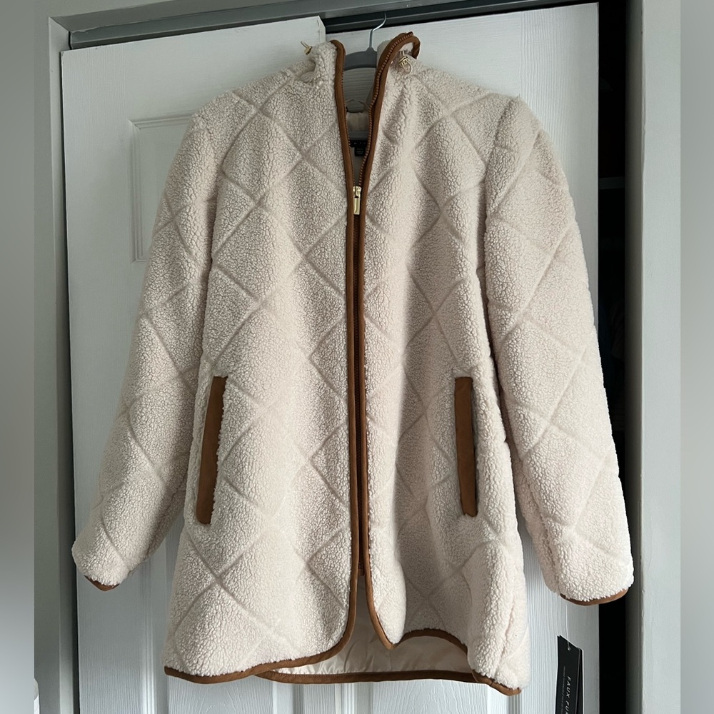 Jones New York NWT Fuzzy Mid Length Jacket Cream